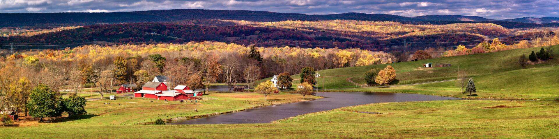 Waterwheel Farm in the fall - pano