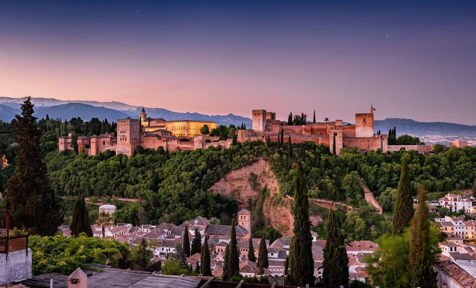 A visit to Granada just wouldn’t be the same without taking a sunrise pic of the Alhambra, easy to see why Lonely Planet rate this in one of the top places to visit in the world. Be warned, if you want to go inside, get your tickets in advance, months in advance! This shot was taken from Mirador de San Nicholás.