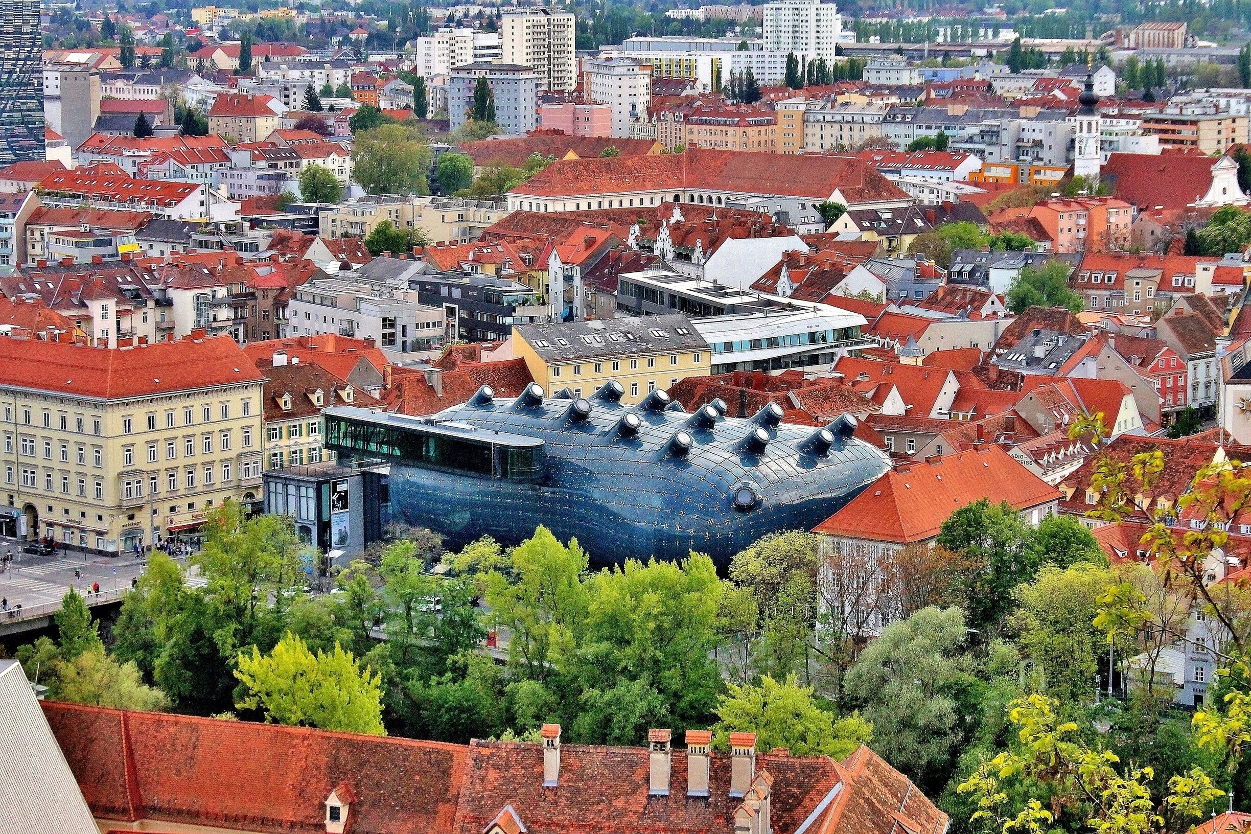 View from a hill where Clock Tower is! Knusthause and #red roofs in Graz.
#TroveonTuesday
#Austria
#Trovember