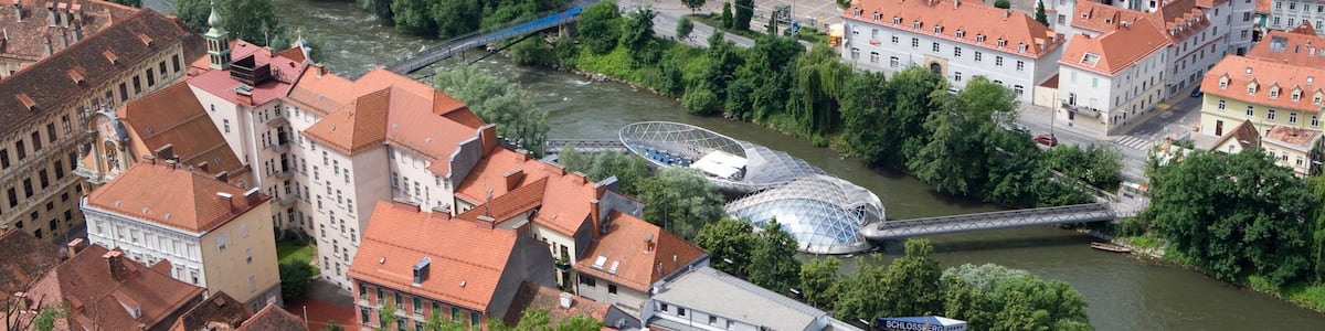 Graz featuring heritage architecture