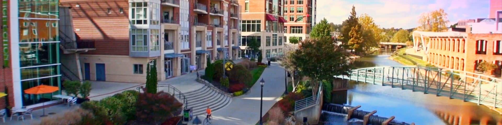 Greenville caratteristiche di ponte, città e fiume o ruscello