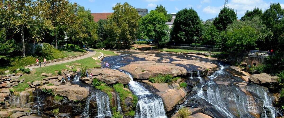 I was surprised to see this waterfall in the middle of the city! #parks #nature #southcarolina #waterfall