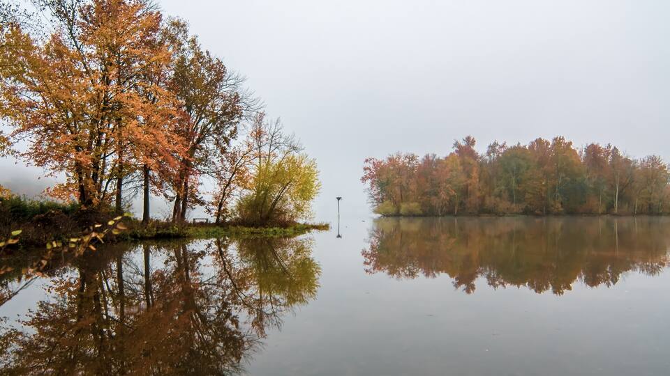 autumn in dixie on catawba river gastonia north carolina