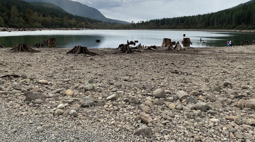 This lake is disappearing, it’s sad =(