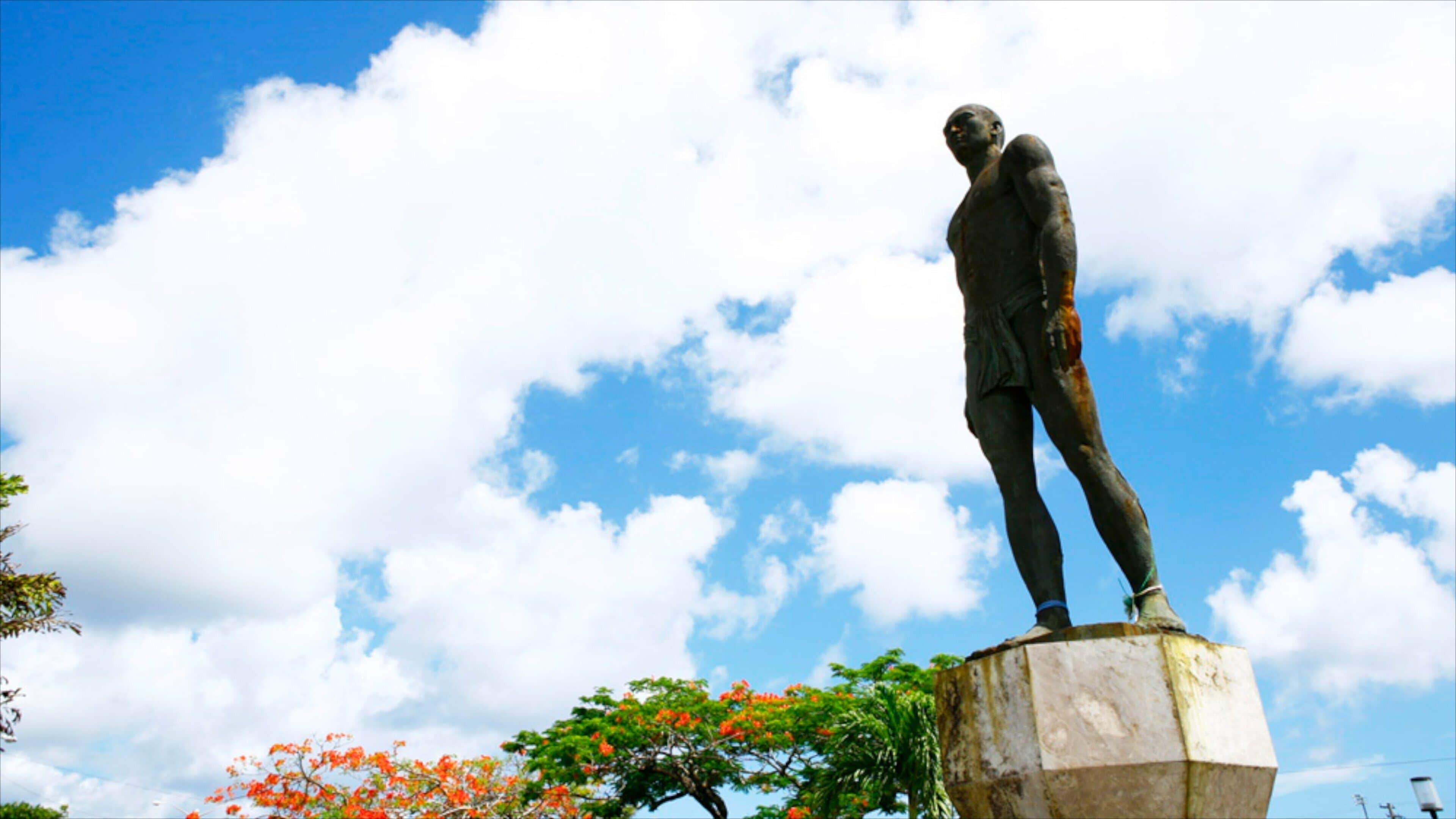 ハガニア 表示 像あるいは彫刻 と 記念建造物