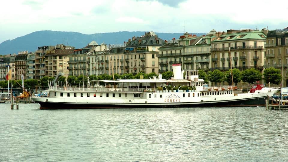 Pleasure cruise boat excursions on Lake Geneva’s CGN boats offer one of the best ways to explore the beauty of the Lac Léman region in western Switzerland. In spring and autumn sightseeing pleasure cruises are available every day in addition to the regular passenger ferry boats crossing the lake to connect Swiss and French cities. Geneva, Nyon, Lausanne, and Vevey are good cities to depart on boat cruises with many boats also passing the Lavaux area and calling at Montreux and Chillon. Lunch and dinner cruises are popular and may require advance reservations. Historic paddle steamers are used on some routes.