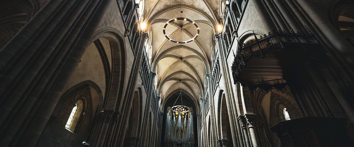 A beautiful church located in the old town of Geneva, CHF 5 for the access to the south and north tower.