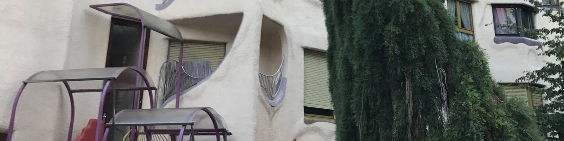 Smurf Village, Les Grottes, Geneva, Switzerland đšđ