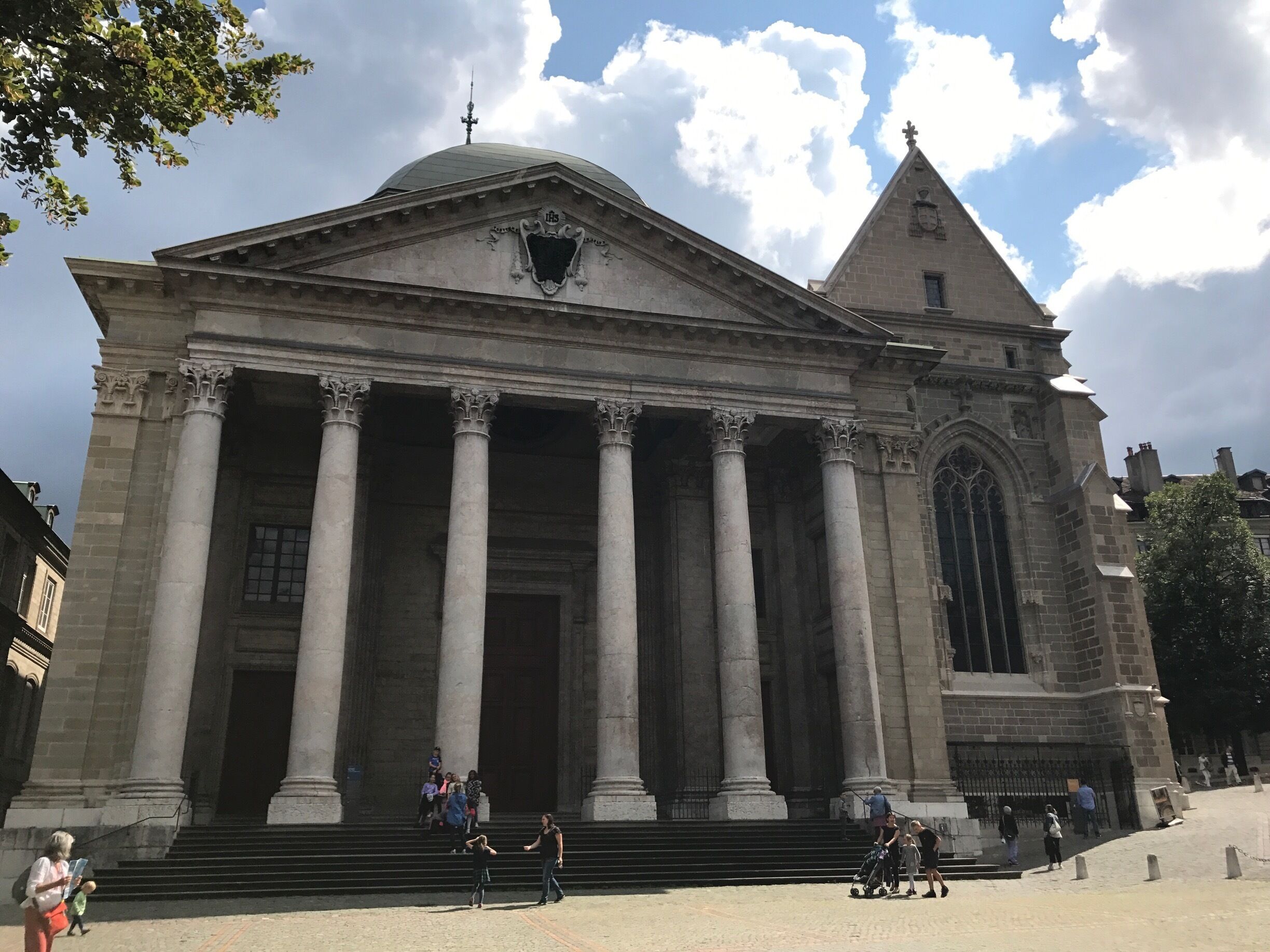 St Peter’s Cathedral, Geneva, Switzerland 🇨🇭 