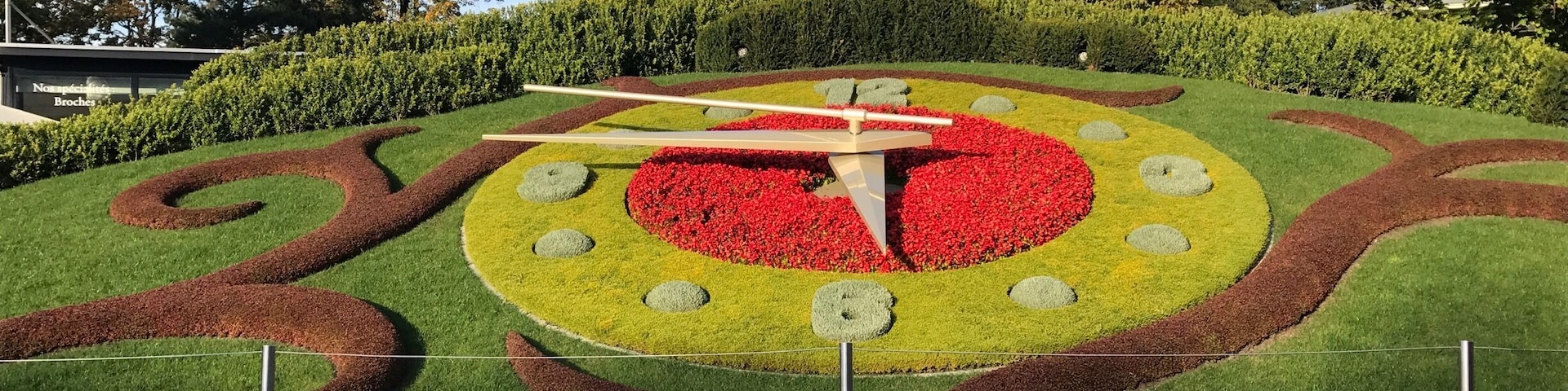 The Flower Clock is one of the interesting sights in Jardin Anglais. #lifeatexpedia #green