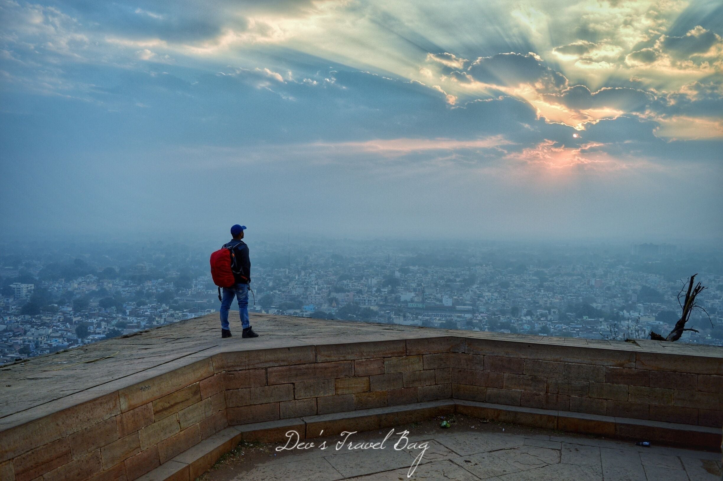 "And meanwhile, I have experienced the best Sunrise of my life". .

From the hills of Himalays, now I am taking you to the heart of our Incredible India, a land of some stunning forts, marvellous history and glorious  architectures of our country. .

A lot more is coming on your feed..stay connected my friends for a colourful journey. 

.
.
------------------------ ----
.
.
.
.
.
.
.
.
#indiaclicks #yourshotphotographer #NGTDailyShot #Natgeotravel #CNtravelerindia #Beautifuldestinations #LonelyPlanetIndia #indiaclicks #theweekoninstagram #indiapictures #storiesofindia 
#IncredibleIndia  #_soi #igramming_india #indiatravel #indiatourism #travelrealindia #Lifewelltravelled #travelbug #traveladdict #travellife #travels #travelgram #instatravel #instatraveling #instapassport #travelblog #travelblogger #passionpassport #ilovetravel
#sunset #GoldenHour 
#Troverontuesday
#Lifeatexpedia 