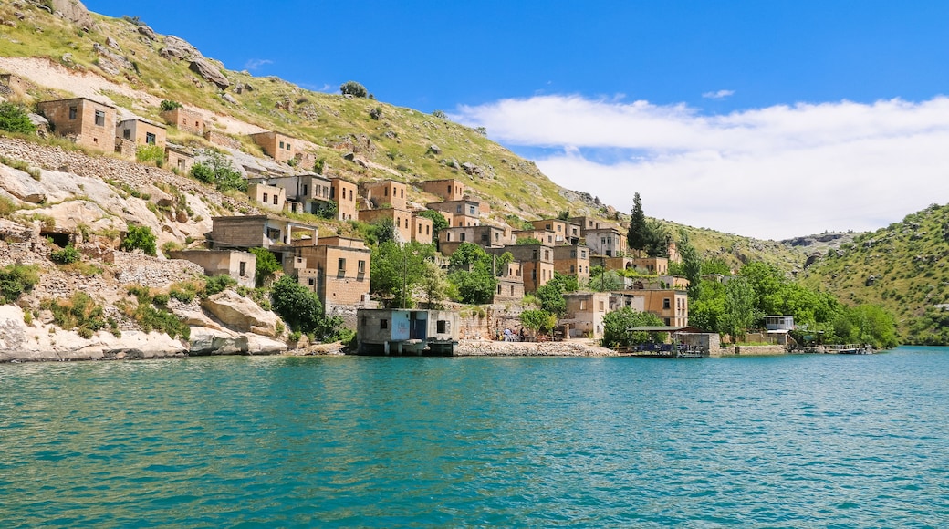 view of halfeti boat tour - gaziantep turkey