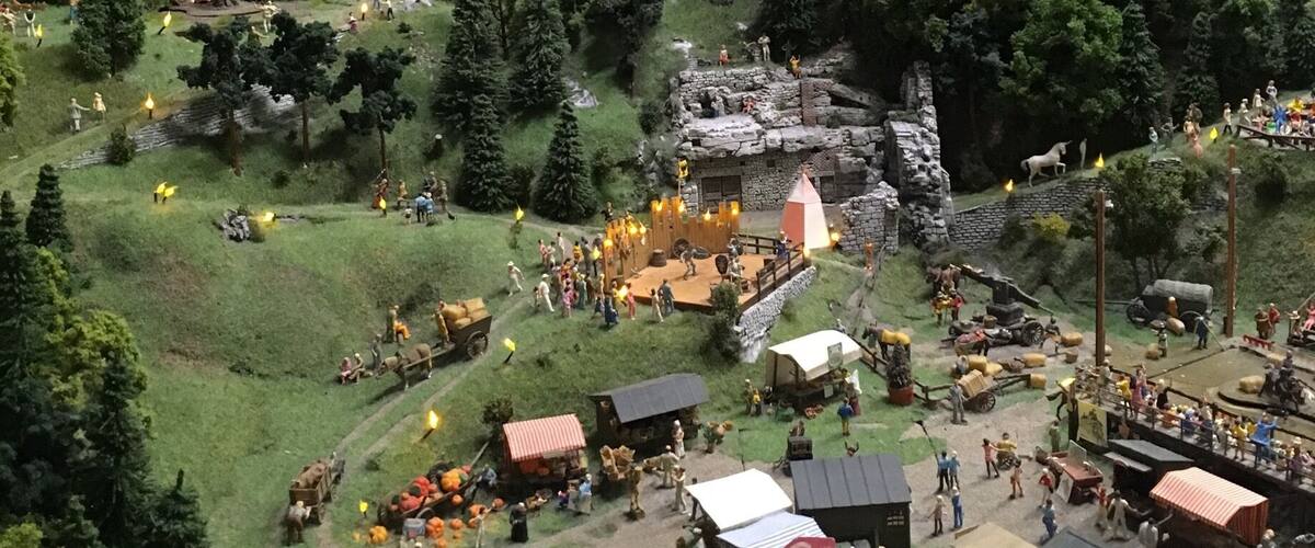 One of the many displays at Miniature Wunderland in Hamburg. Great place to go to, always fascinating and you will explore something new with every visit. Make sure to book your tickets in advance to avoid long waiting times #LifeAtExpedia