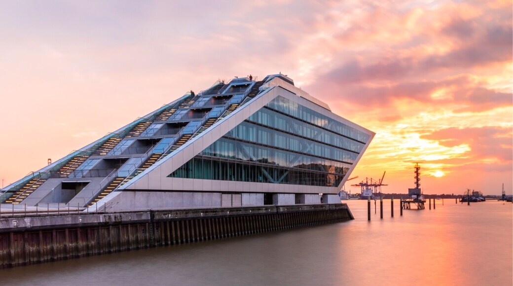 The dockland in Hamburg Germany. The place is easy to reach with the bus or even with the car.
#germany #europe #architecture #water #sky #colorful #travel #travelgermany #europetrip #europe #landscape #traveleurope #longexposure
#bvsexplore #bvsquad
#outdoor
#blue
#Architecture
#Colorful
#city
#aquatrove