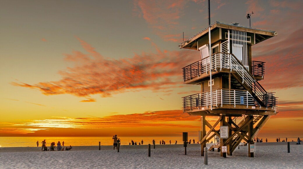 Lifeguard Tower - Manatee County Beach