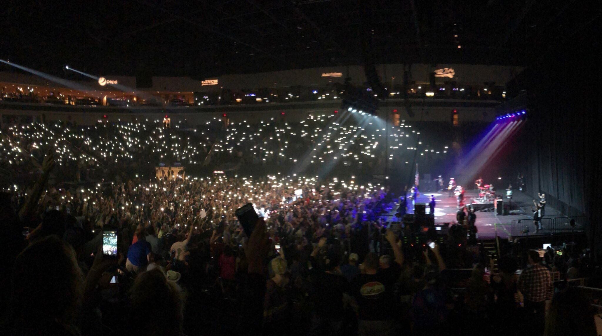 Vegas Strong Concert (10/2017)