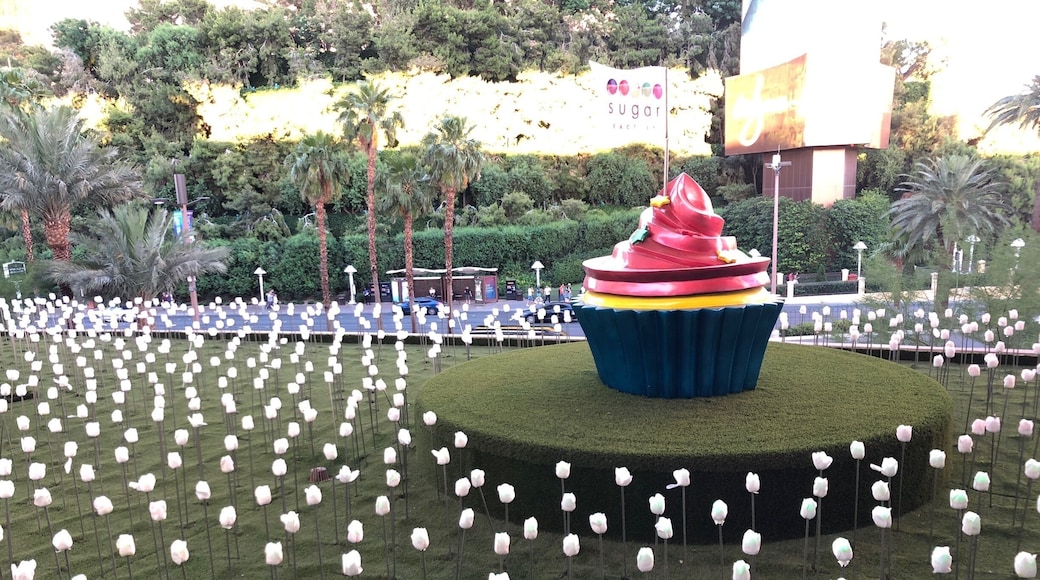 The ‘Chocolate Lounge’ area at the Sugar Factory. Is used for private parties with a great view of S Las Vegas Blvd. (05/2018)