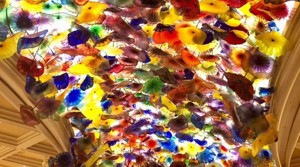 #patterns
Chihuly ceiling in Bellagio