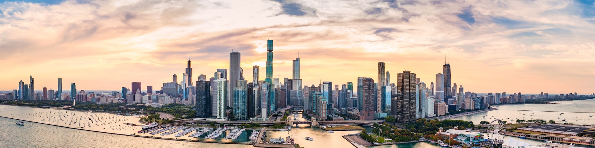 Aerial panorama of Chicago, Illinois skyline at sunset. Chicago is the most populous city in the U.S. state of Illinois and in the Midwestern United States.