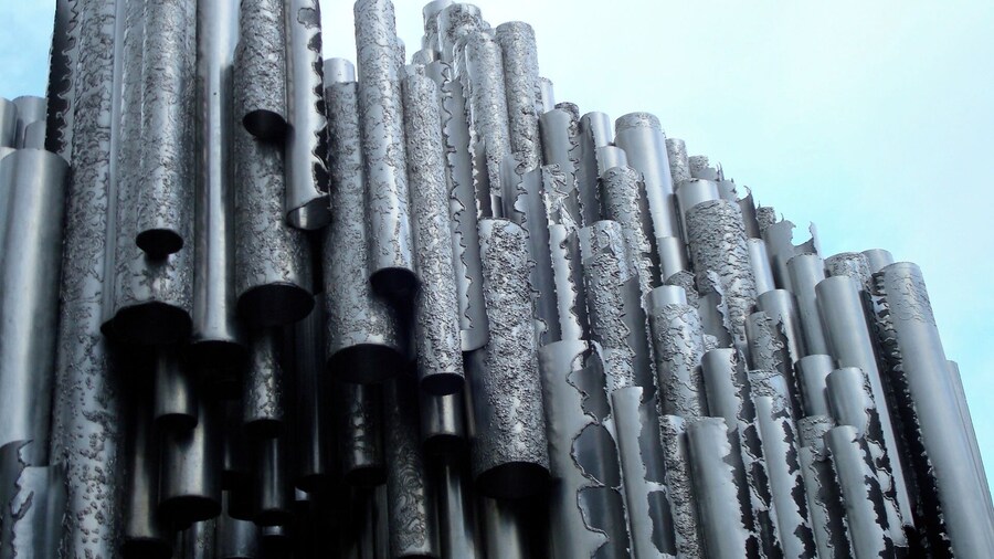 Such a beautiful park with this amazing sculpture to Jean Sibelius. It resembles a modern view of the pipes of an organ. If the wind is blowing you get the most wonderful sounds thru the sculpture.