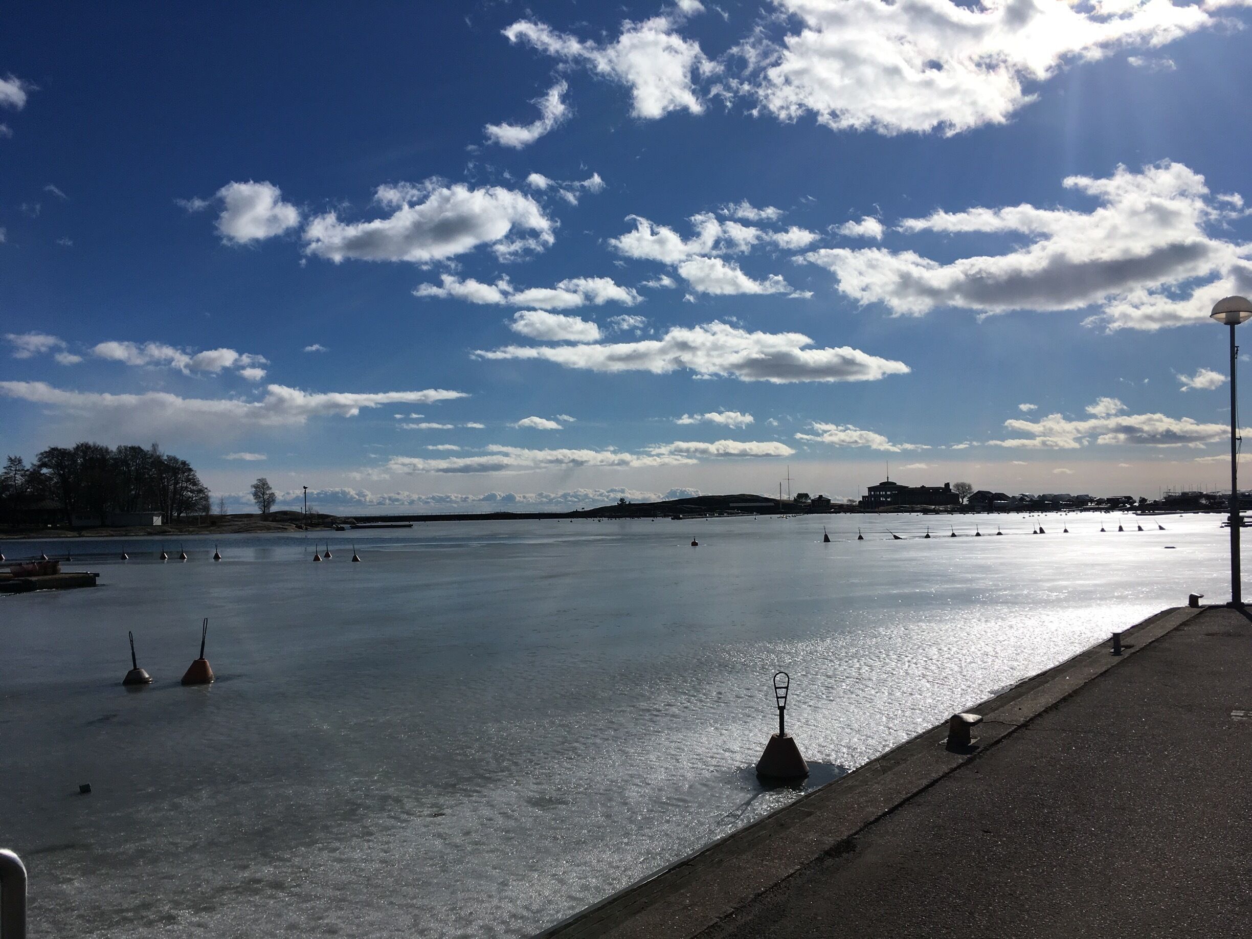 La mer quand elle gèle dans Helsinki 🇫🇮☃️❄️😊