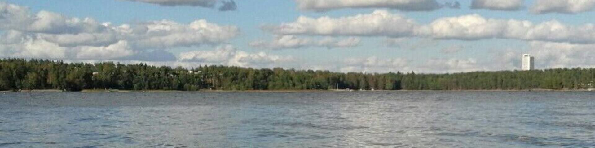 Kayak excursion organised by Natura Viva: just half an hour away from Helsinki by public transport and with friendly and caring instructors. Perfect #weekendgetaway in the nature