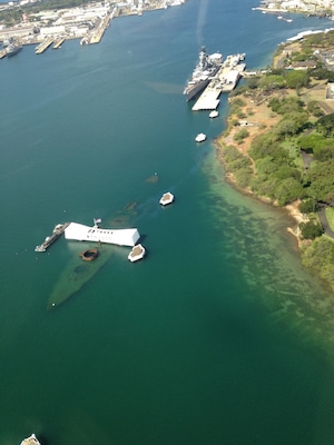 #hawaii #oahu #pearlharbor #adventure #paradisehelicopters #luv2travel #borntoexplore #wanderingwidower