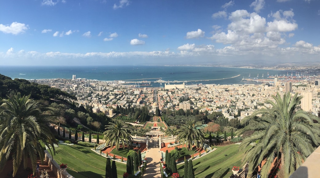 Jersalem and Tel Aviv are incredible destinations in Israel, but don't forget to stop in Haifa, where the beautiful and immaculate Baha'i Gardens are! On a clear day, you can see all the way to Lebanon from the gardens! #LifeAtExpediaGroup