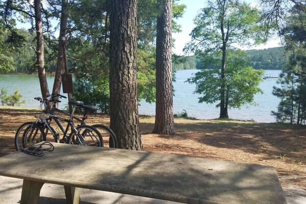 Almost every site in this campground is on the lake. Oddly, the entrance gate is locked every night at 10pm. But the trees and lake are beautiful! Peaceful and fullnof birds!