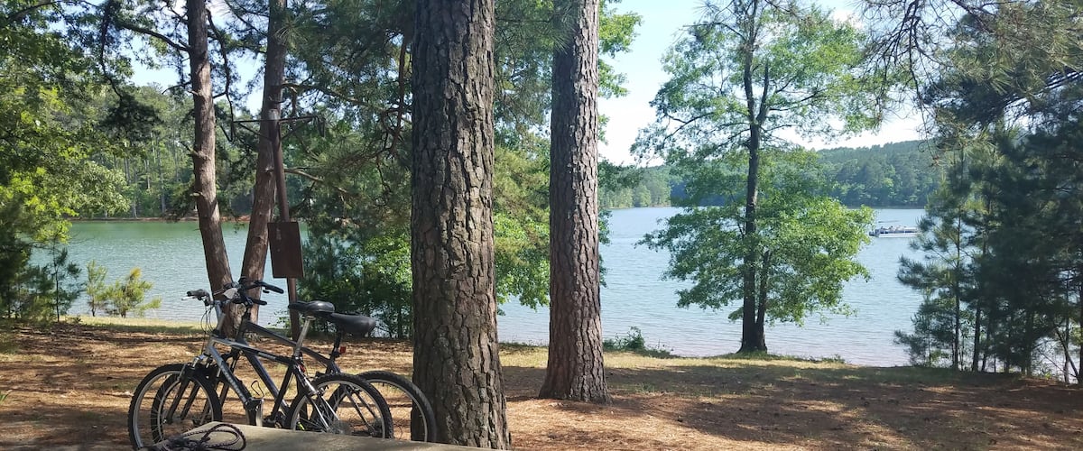 Almost every site in this campground is on the lake. Oddly, the entrance gate is locked every night at 10pm. But the trees and lake are beautiful! Peaceful and fullnof birds!