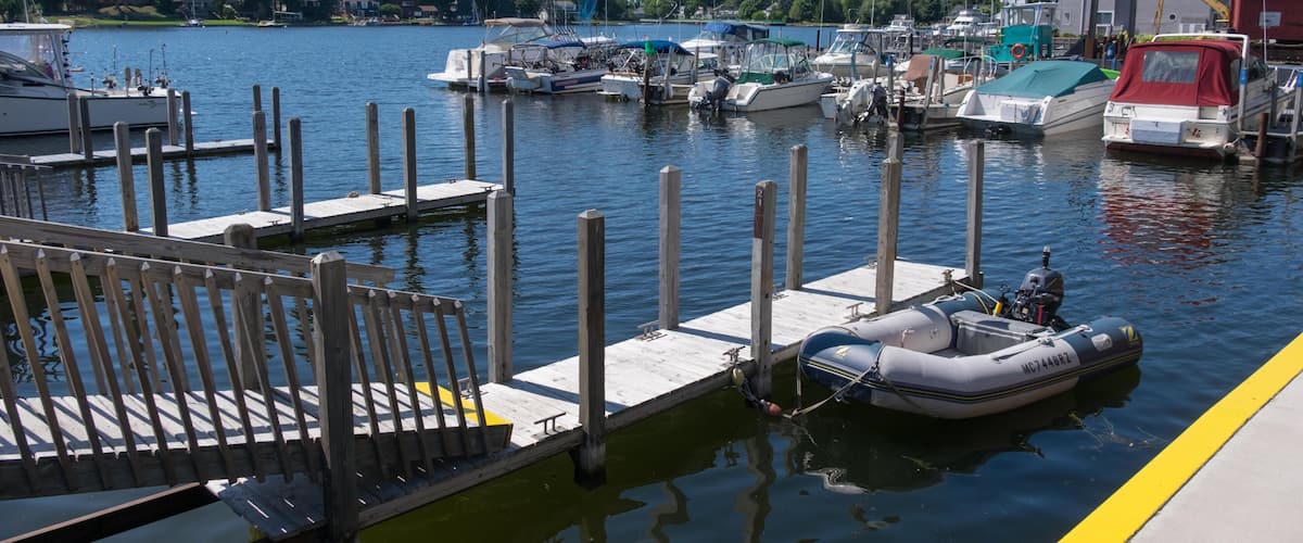 G8G1A3 Public marina in downtown Pentwater, Michigan, USA