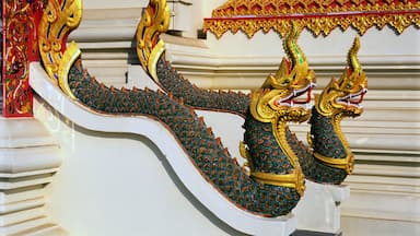 Detail of Wat Hua Wiang Temple