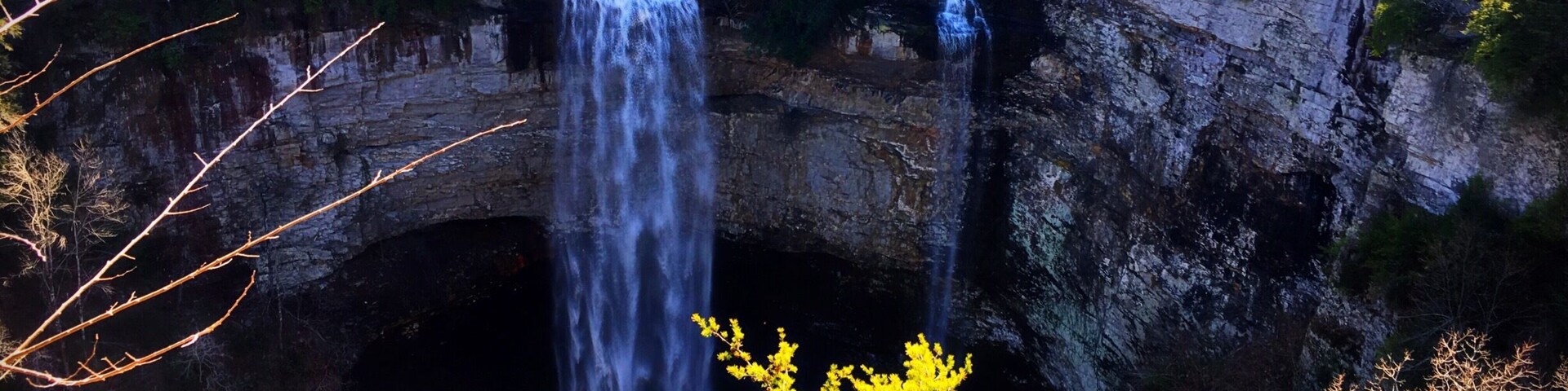 Great hiking trail around Fall Creek Falls.