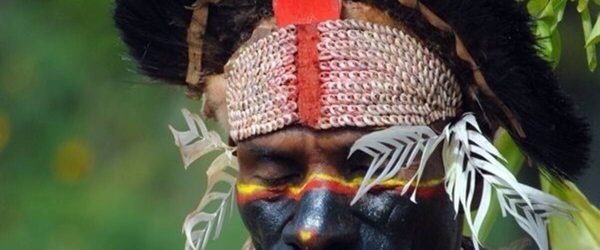 Fly to Mt. Hagen from Port Moresby and enjoy the annual Sing-Sing. With over 800 tribes in the country, you will see fifty to one hundred tribes show up for this colorful display of song and dance.
Book your tickets early.