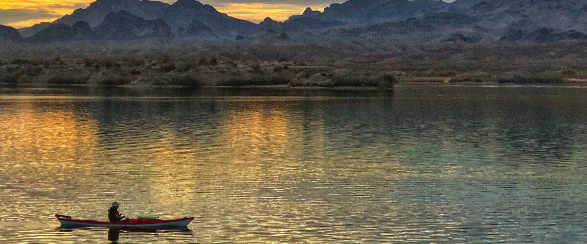 Exploring Lake Havasu while friends and family are freezing back home. No, I don’t feel guilty. #weekendgetaway
#lakehavasu
Mountain #reflections at sunrise.