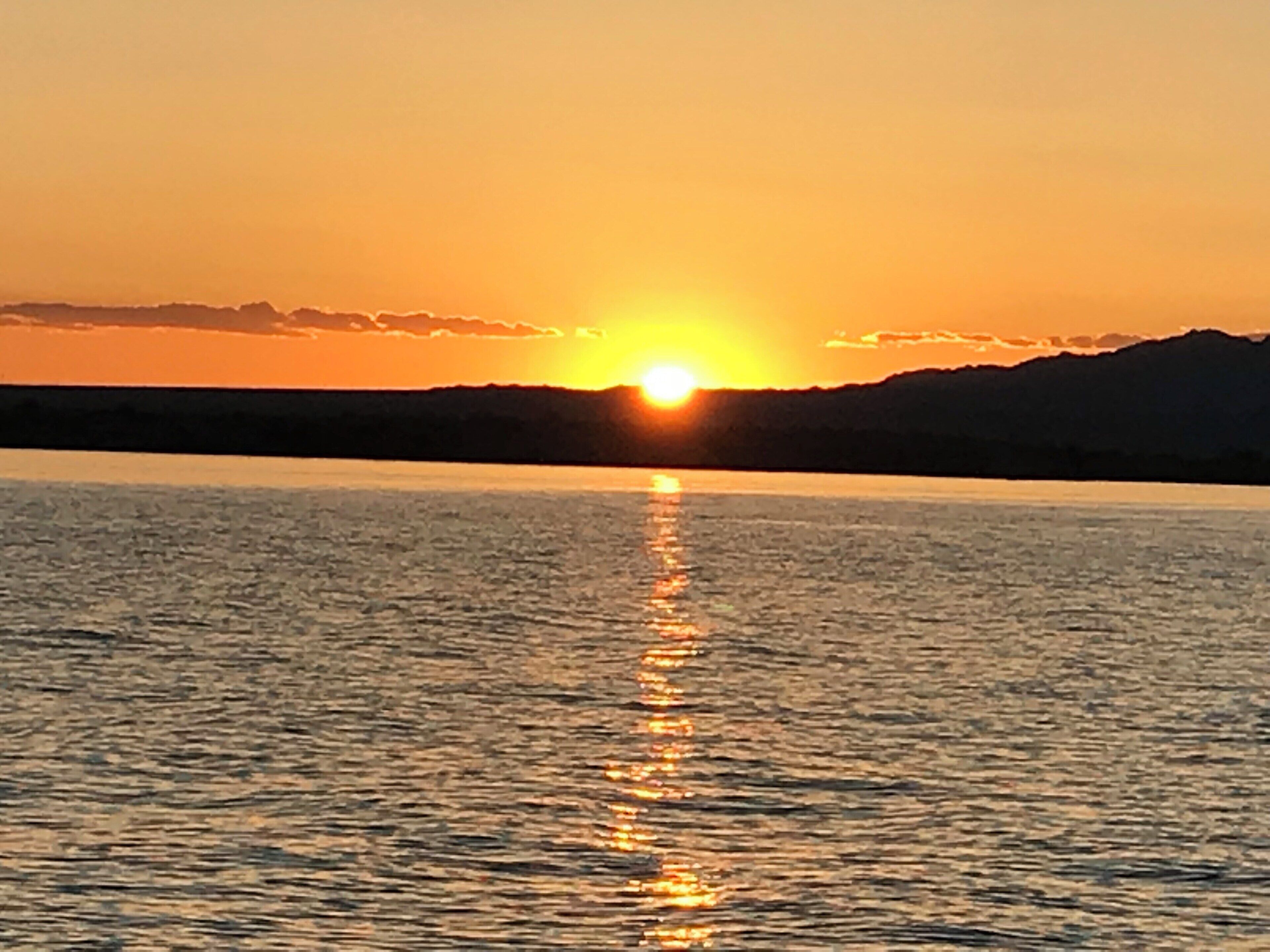 Lovely sunset on the cruise from Lake Havasu