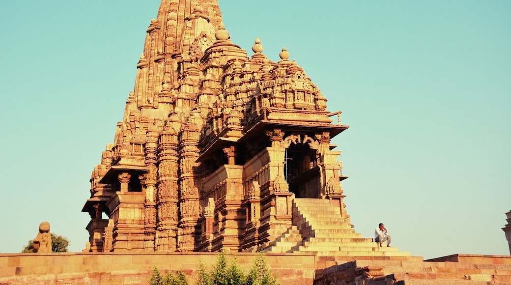 #Golden travel
Temples glowing at Khahuraho