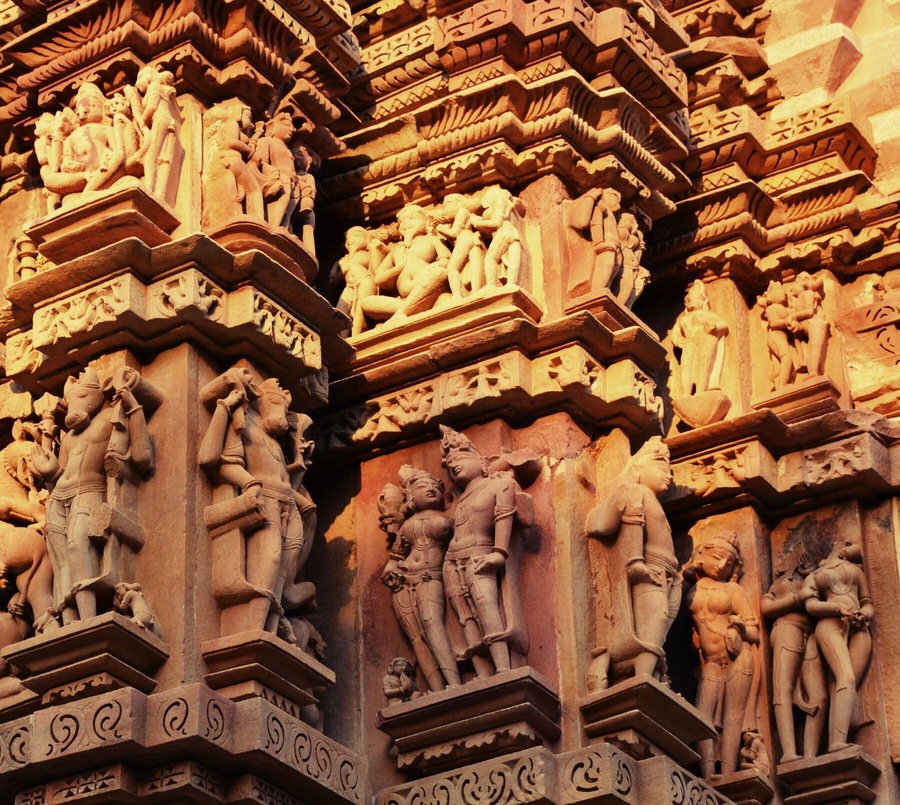 #Golden travel Golden sculptures Courtesy Sun while setting down