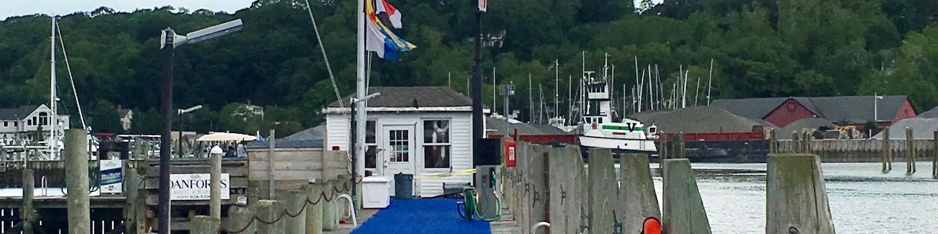 walking along this pier is like walking on a fashion runway stage.