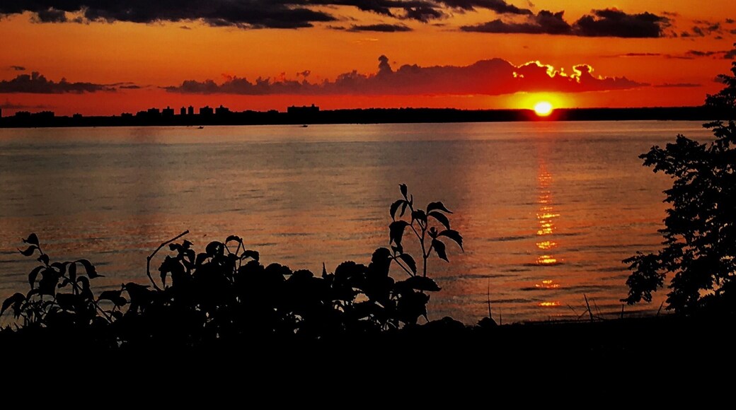 I just get a right time and right place to see amazing sunset