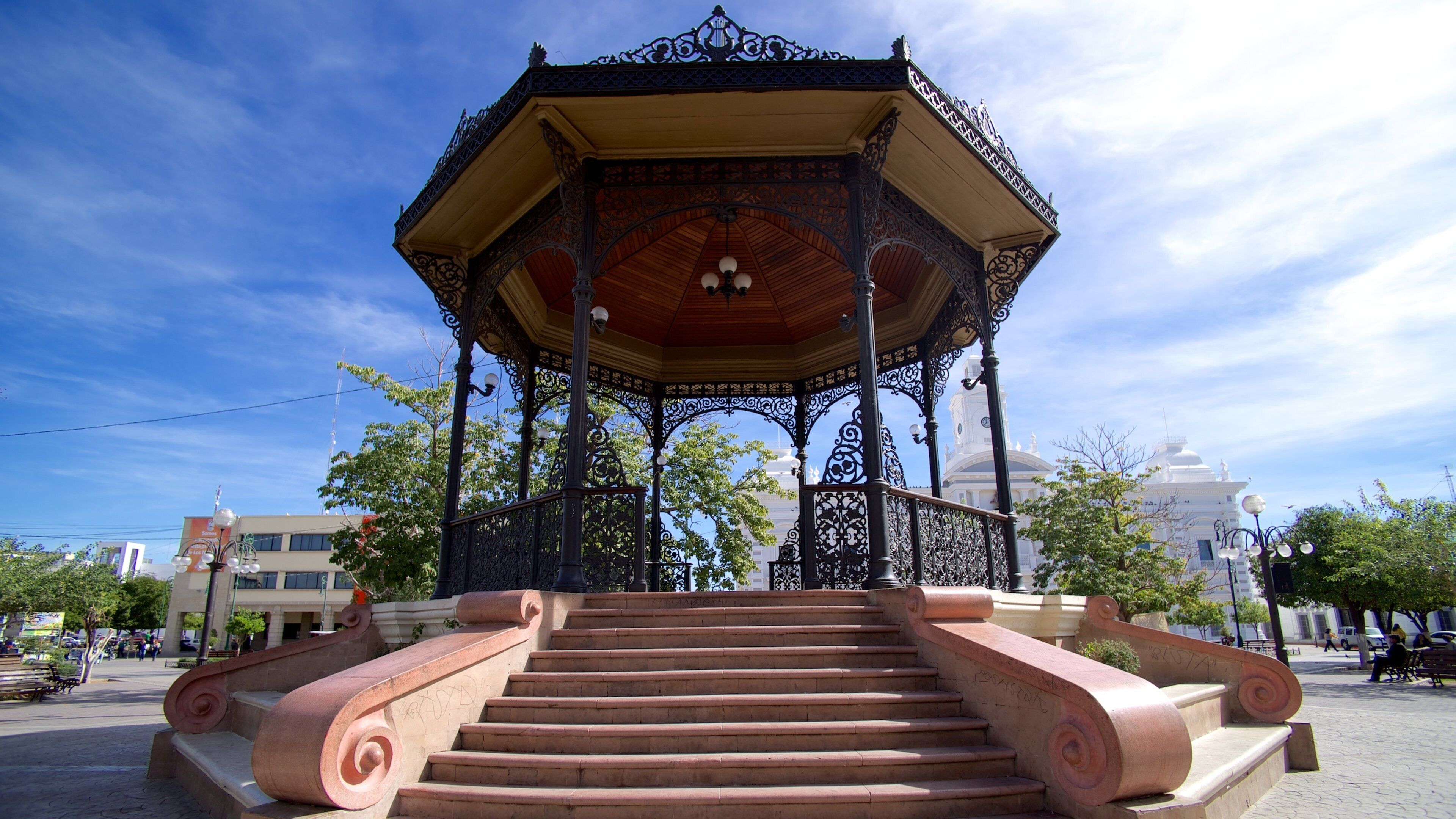 Central Sonora featuring a square or plaza