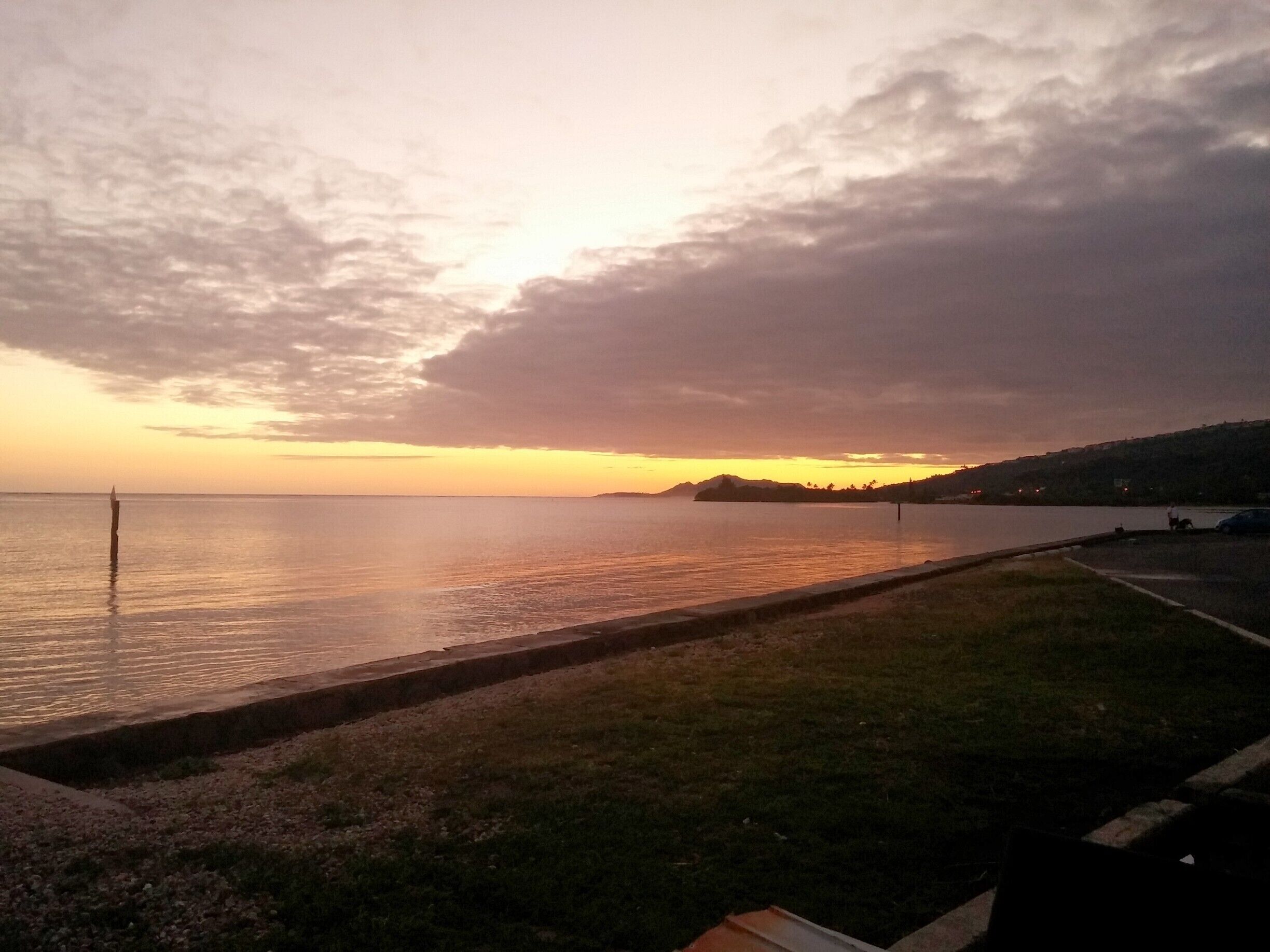#GoldenHour Sunset in beautiful Hawaii.