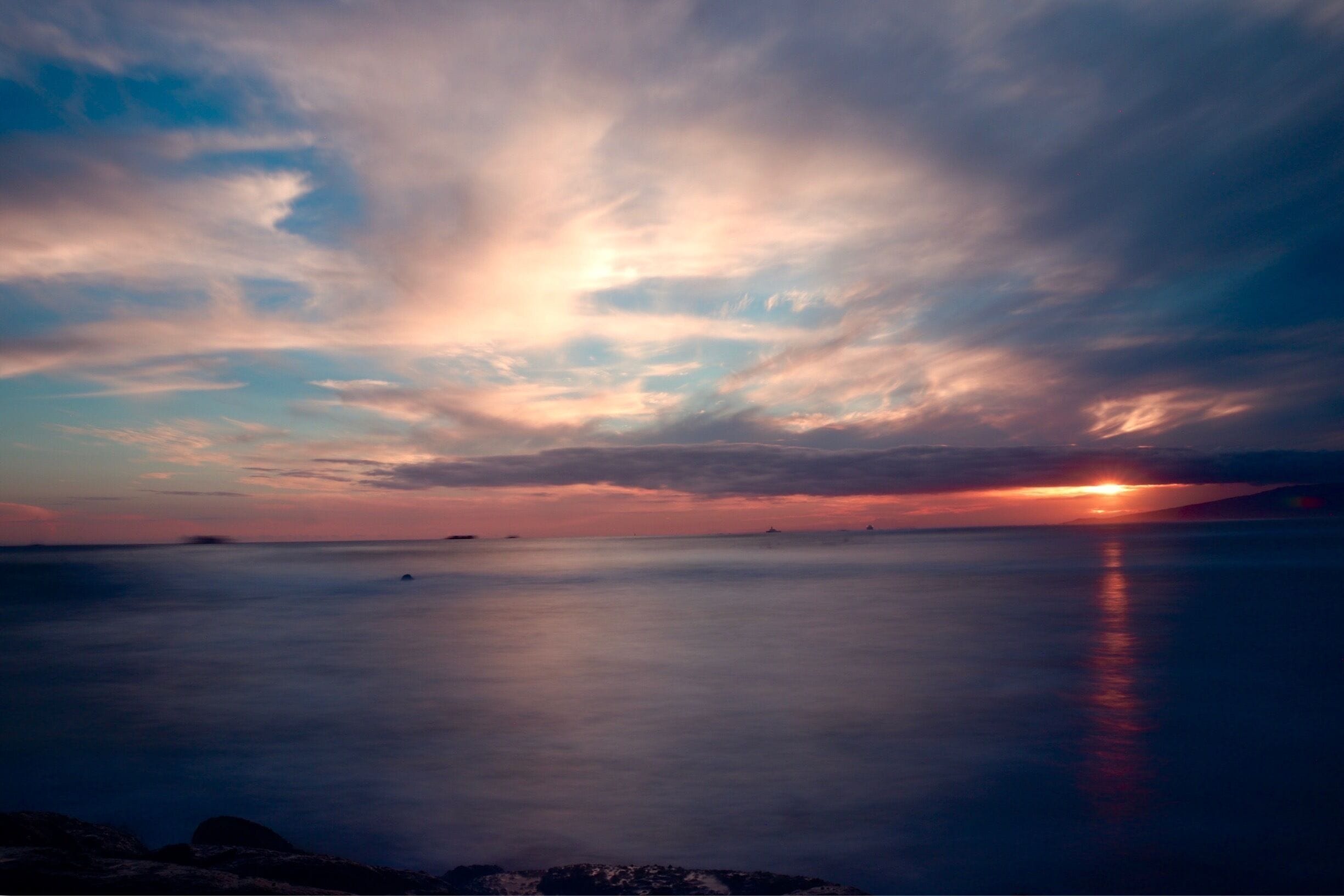 Very nice place to watch #sunset.  This beach is perfectly situated in town with lots of things to do in the areas.  From running to picnicking you name.