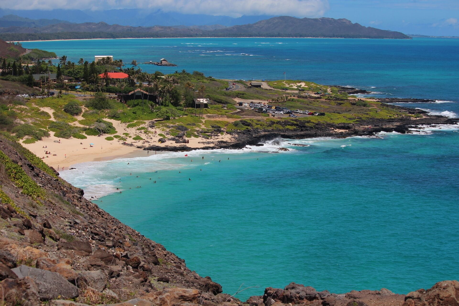 The Lilac Breasted Roller

Possibly one of the best photos I've taken. There is such a huge variety of different species of birds living in South Africa, but the lilac breasted roller has to be one of the most beautiful. 

Shot on my birthday at Thornybush Game Reserve in Hoedspruit.

#colorful