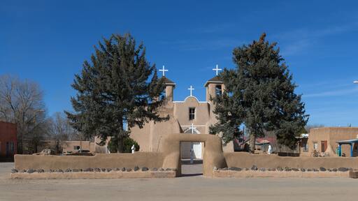 Ranchos De Taos