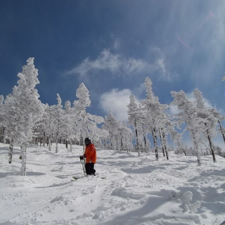 #snow  Saddleback Mountain
