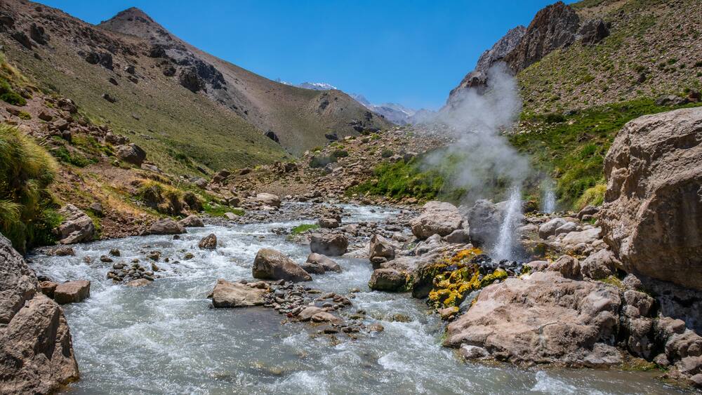 Géisers Los Tachos en el volcán Domuyo, cercano a Chos Malal