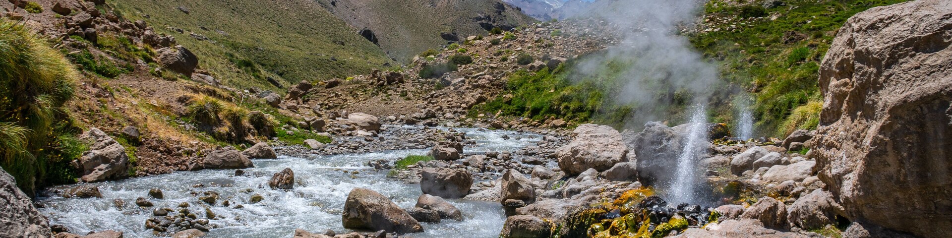 Géisers Los Tachos en el volcán Domuyo, cercano a Chos Malal