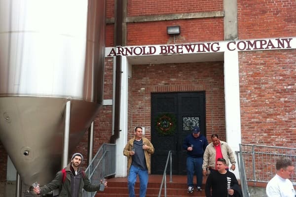 Things to do in Houston! $10 for tour, 4 beers, and souvenir glass. #houston #CraftBeer