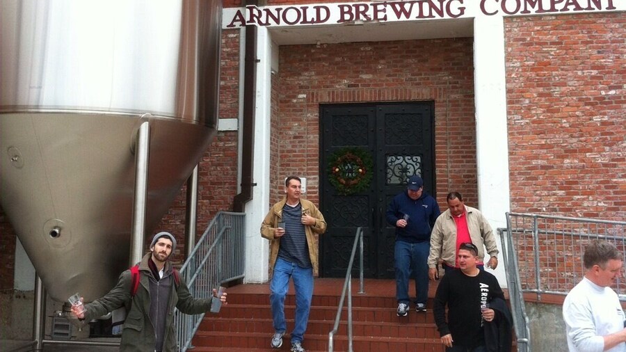 Things to do in Houston! $10 for tour, 4 beers, and souvenir glass. #houston #CraftBeer